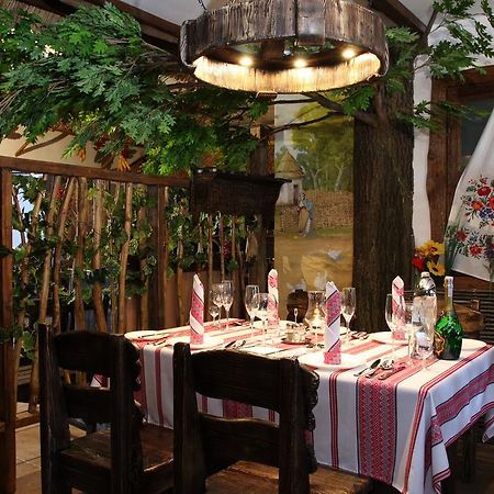 Hotel Okolytsia Svitlovodsʼk Esterno foto
